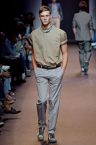 Look 8